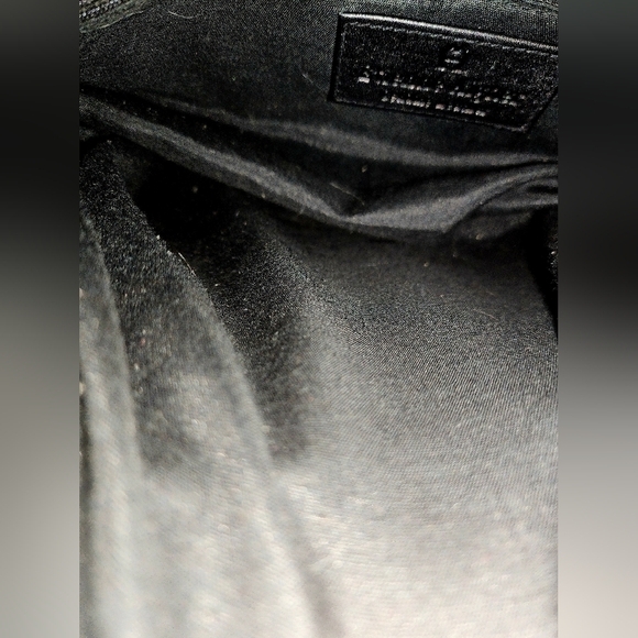 ETIENNE AIGNER ADJUSTABLE SHOULDER PURSE - Picture 7 of 9